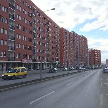 Apartment Royal Pristina Esterno foto